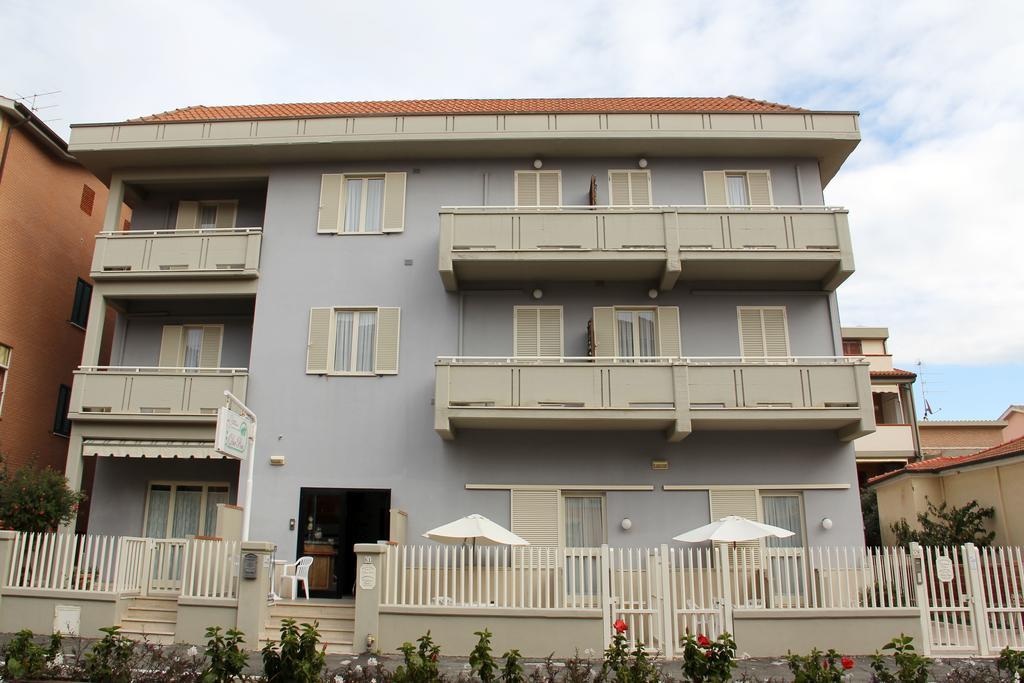 Residence I Due Pini Marina di Grosseto Rum bild